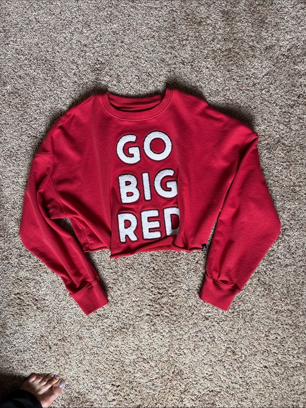 “GO BIG RED” Cropped Sweatshirt - new without tags